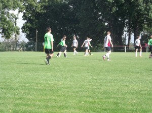 Training Fußball 1. Mannschaft @ Sportplatz