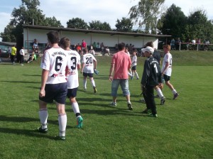 Training Fußball 1. Mannschaft @ Sportplatz